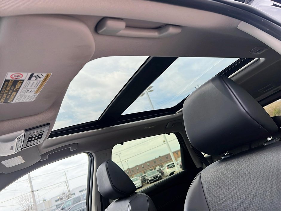 2024 Nissan Rogue SV Moonroof-14
