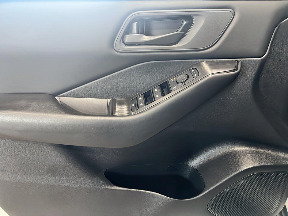Nissan Rogue S AWD 2024-9