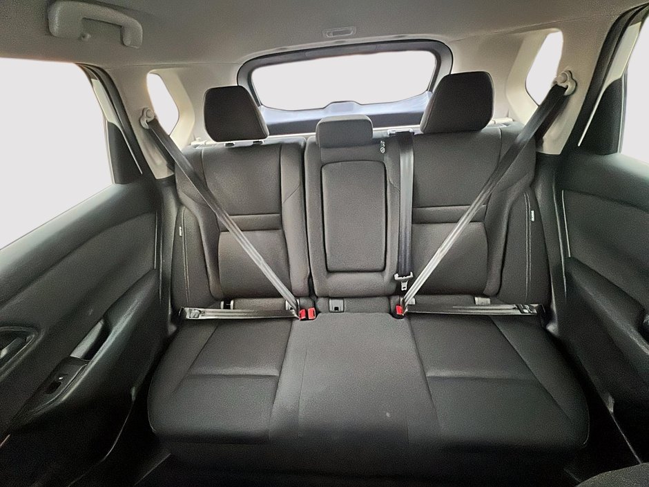 Nissan Rogue S AWD 2024-17