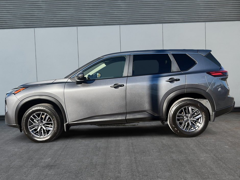 Nissan Rogue S 2025-4