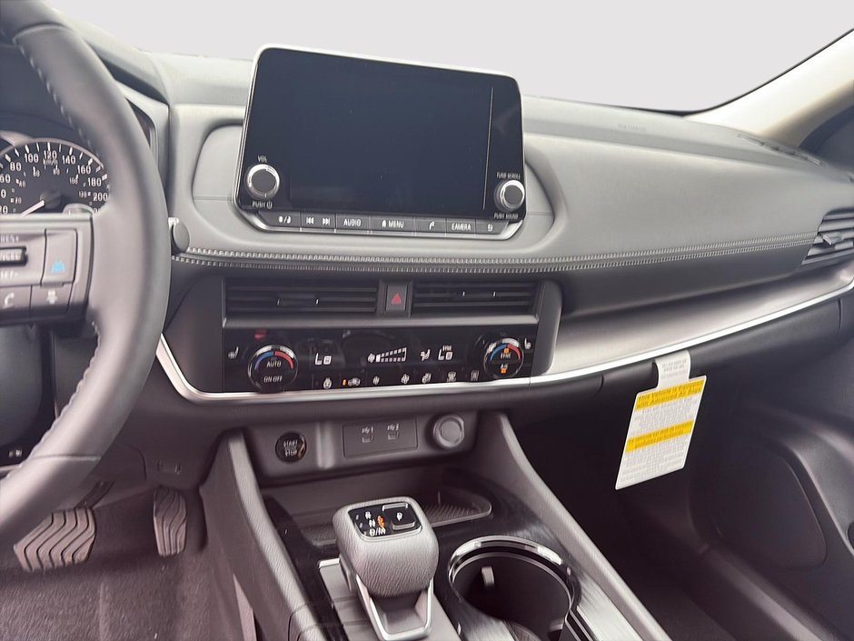 2026 Nissan Rogue SV Moonroof-15