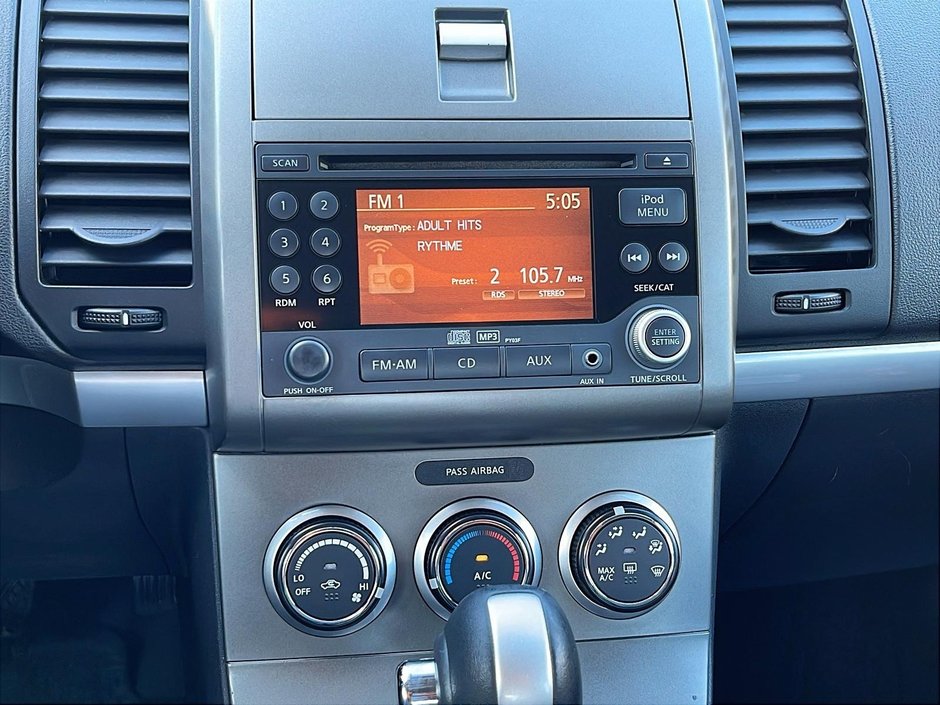 2010 Nissan Sentra 2.0 S-15