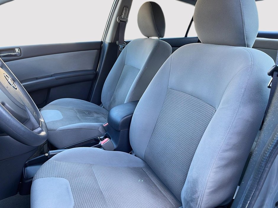2010 Nissan Sentra 2.0 S-8