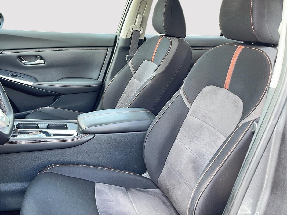 Nissan Sentra SR 2020-8