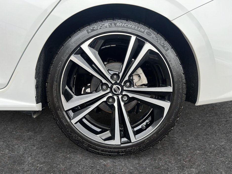 2020 Nissan Sentra SR-6