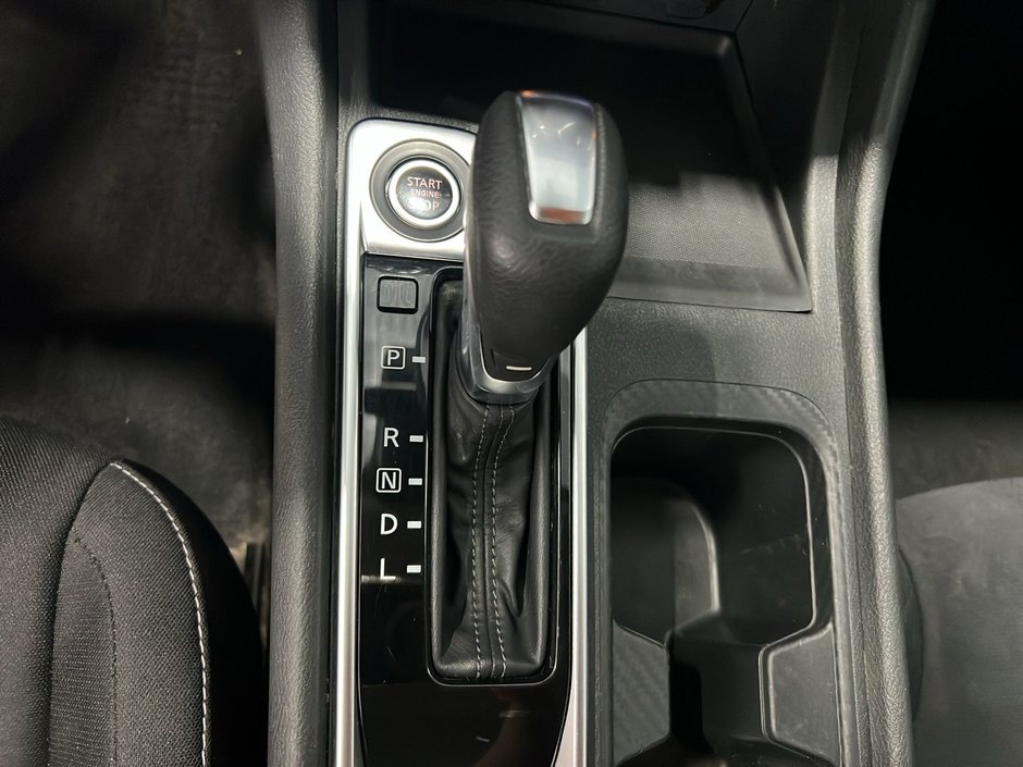 Nissan Sentra SV 2020-8