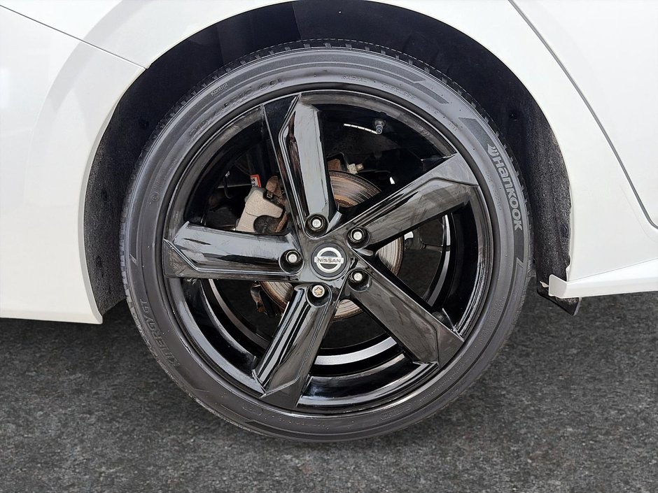 2021 Nissan Sentra SR-6