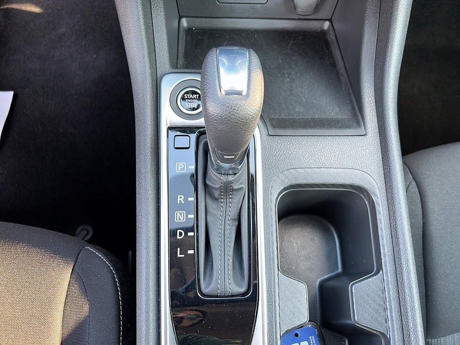 2022 Nissan Sentra SV-13