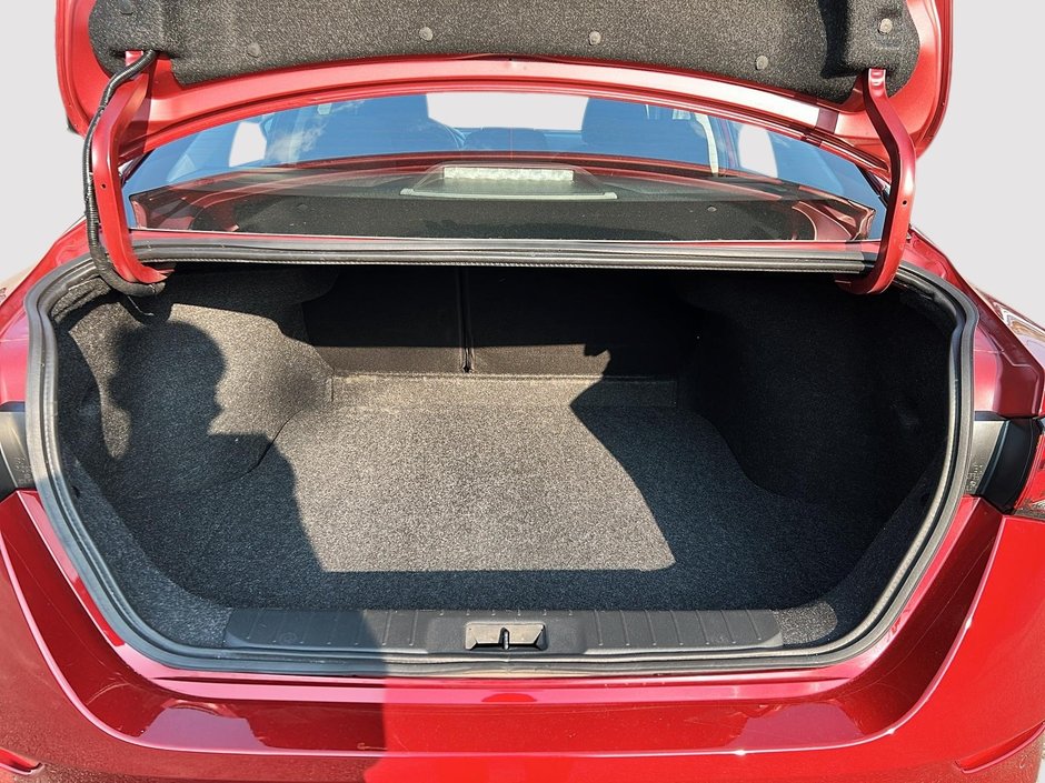 2022 Nissan Sentra SV-5