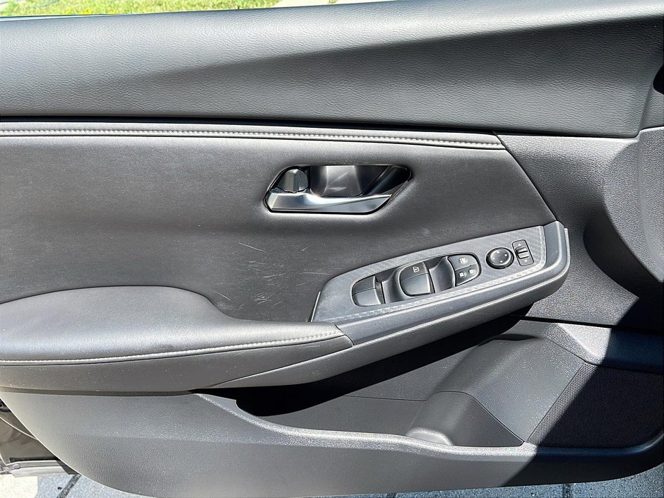 Nissan Sentra SV AUTOMATIQUE 2023-10