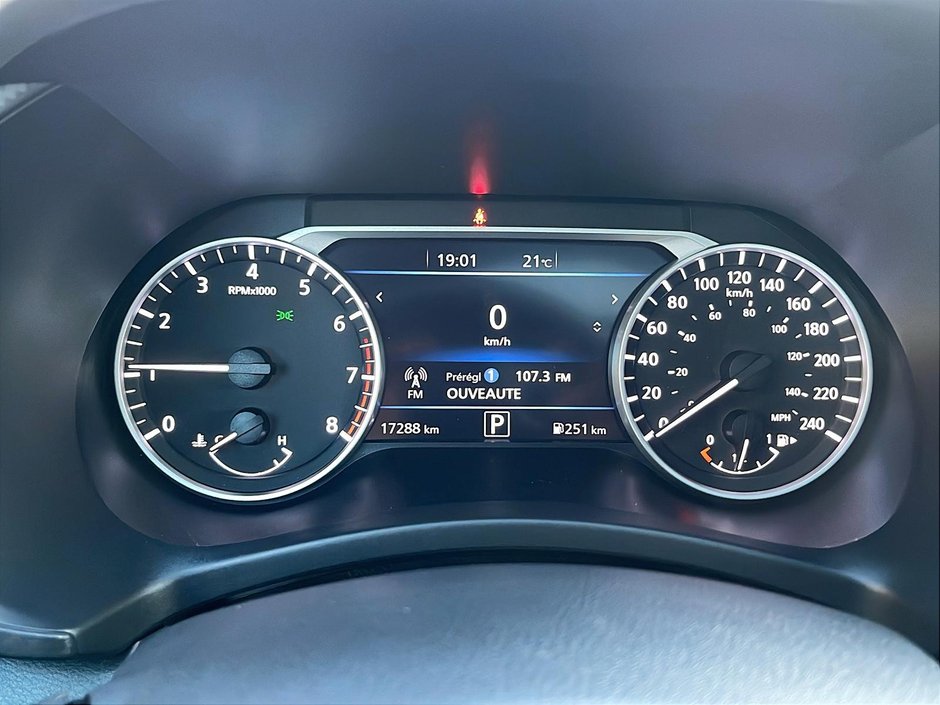 2023 Nissan Sentra SV-13