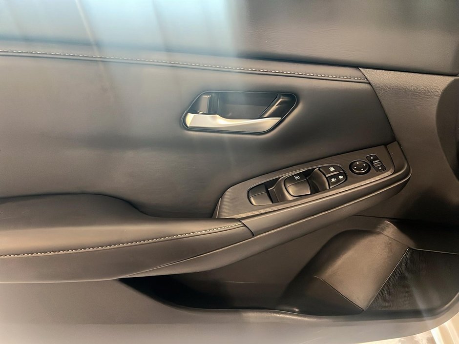 Nissan Sentra SV 2023-8