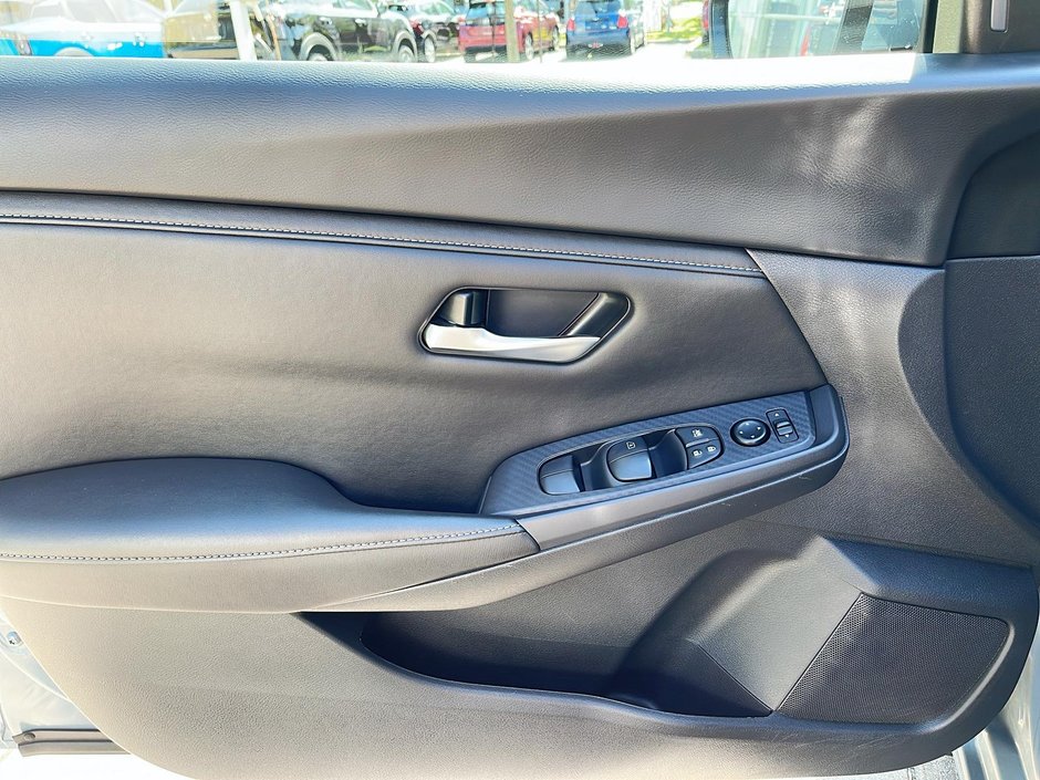 Nissan Sentra SV Toit Ouvrant 2024-10