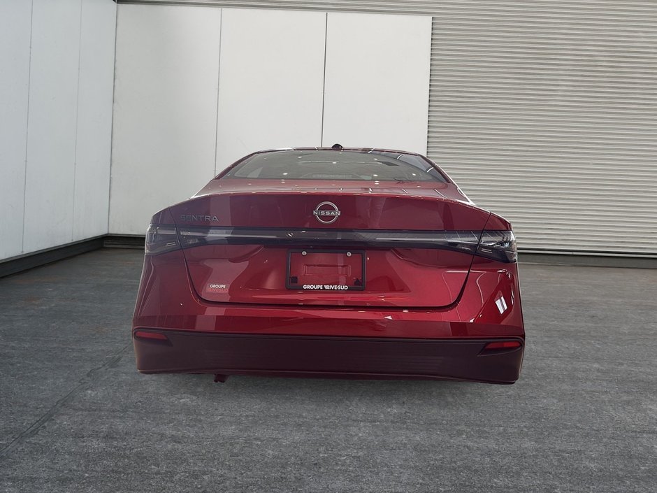 Nissan Sentra SV 2026-2