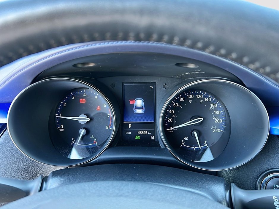 Toyota C-HR XLE 2021-12