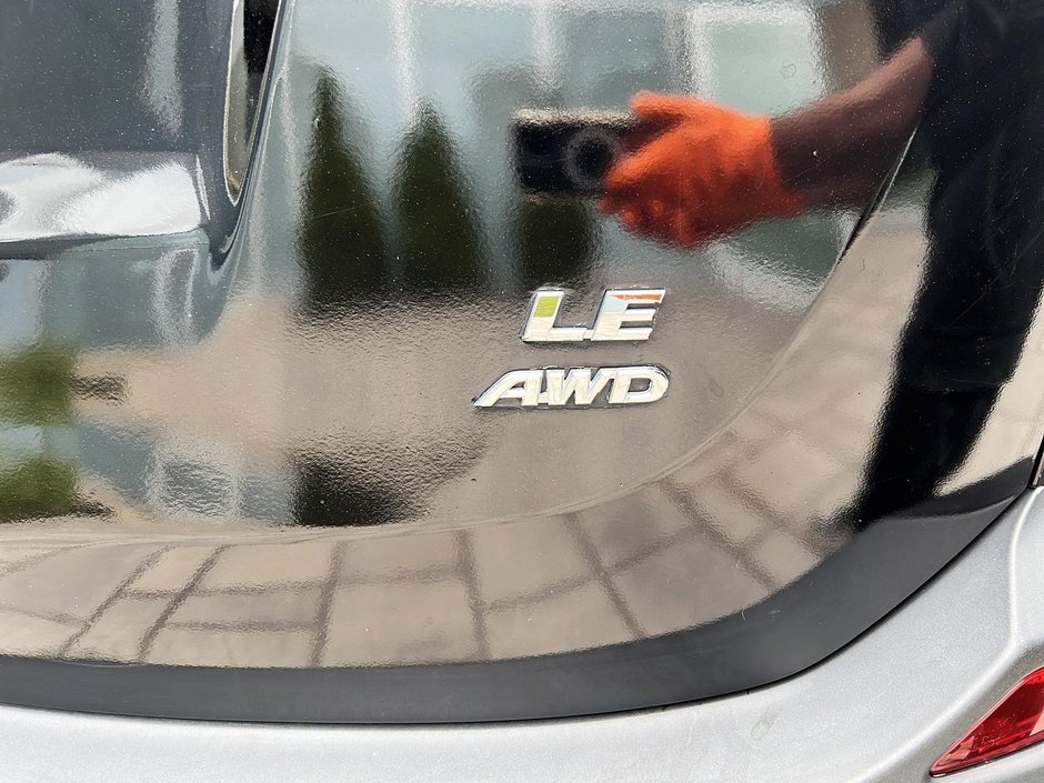 2015 Toyota RAV4 LE-14