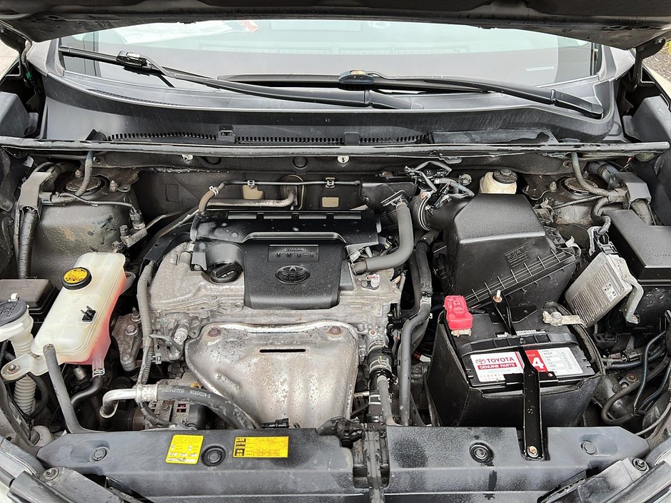 2015 Toyota RAV4 LE-7