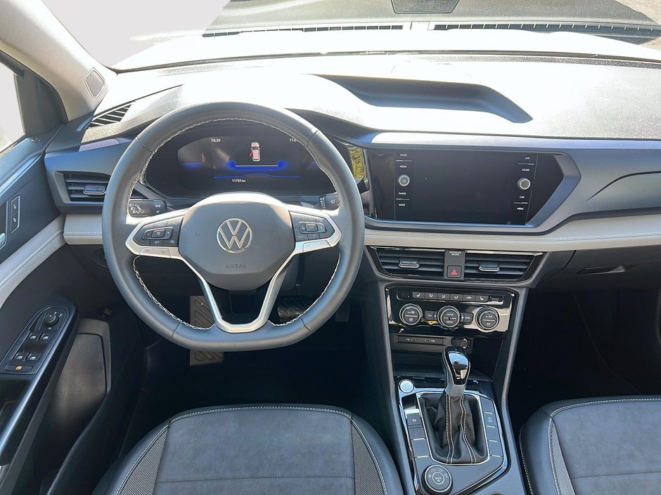 2024 Volkswagen Taos Comfortline-9