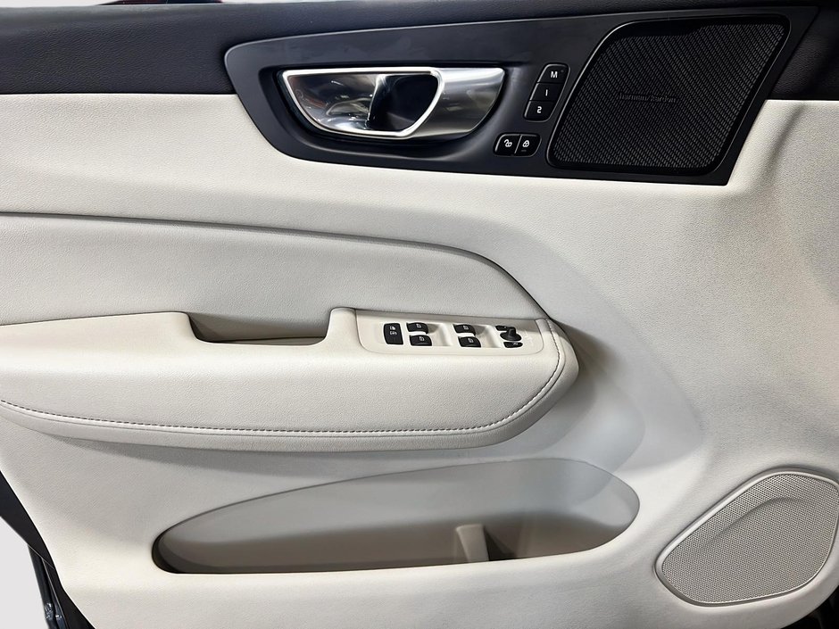 2021 Volvo XC60 Inscription-9