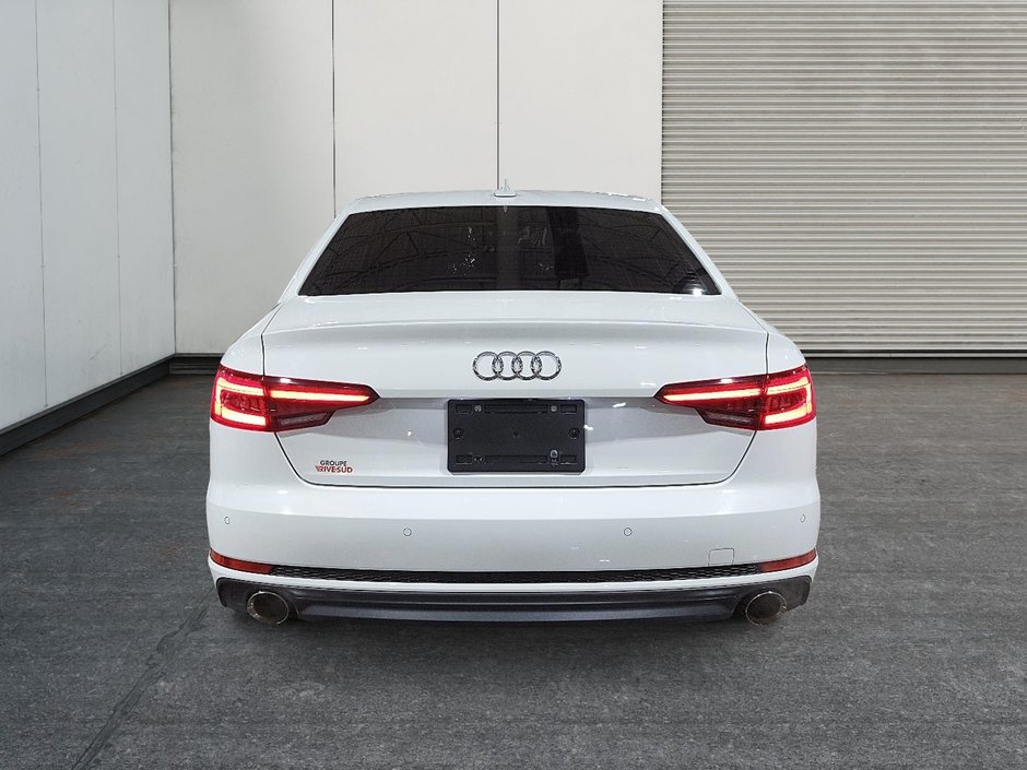 Audi A4 Sedan Progressiv 2018-2