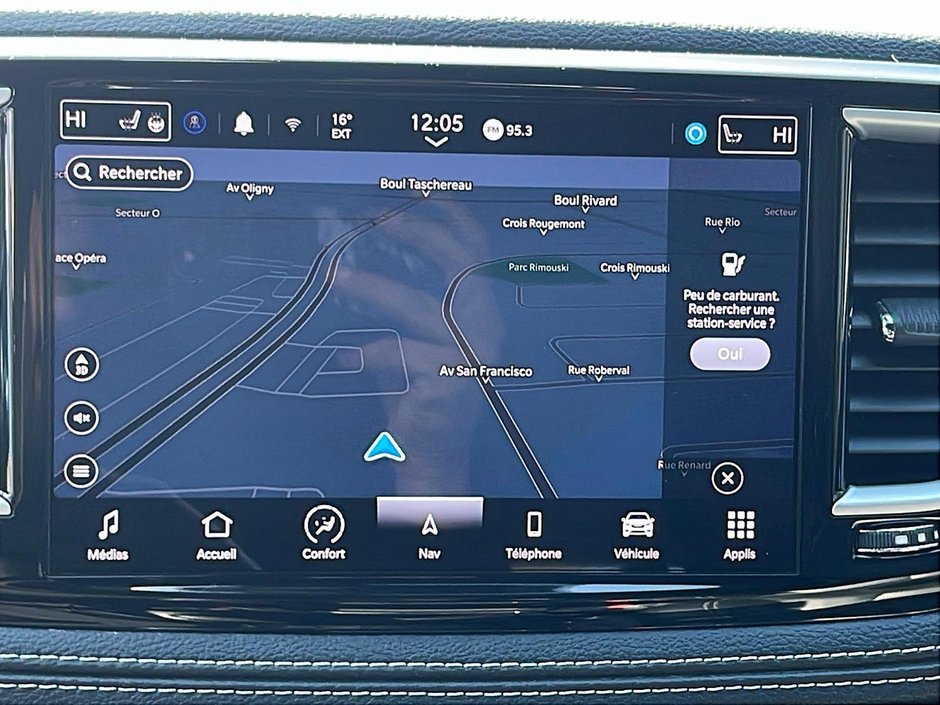 2022 Chrysler Pacifica TOURING L-16