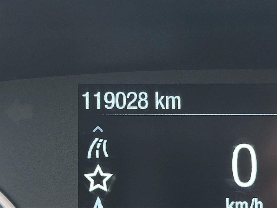 2018 Ford EcoSport SES-12