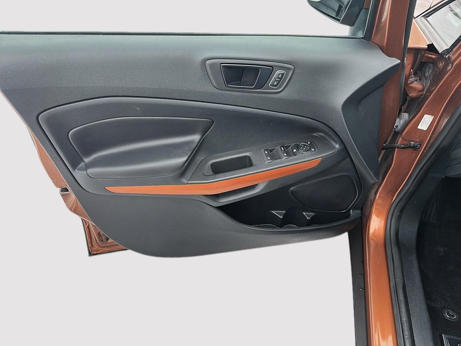 2018 Ford EcoSport SES-10