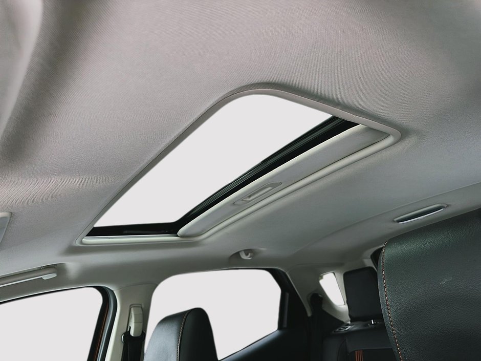 2018 Ford EcoSport SES-16