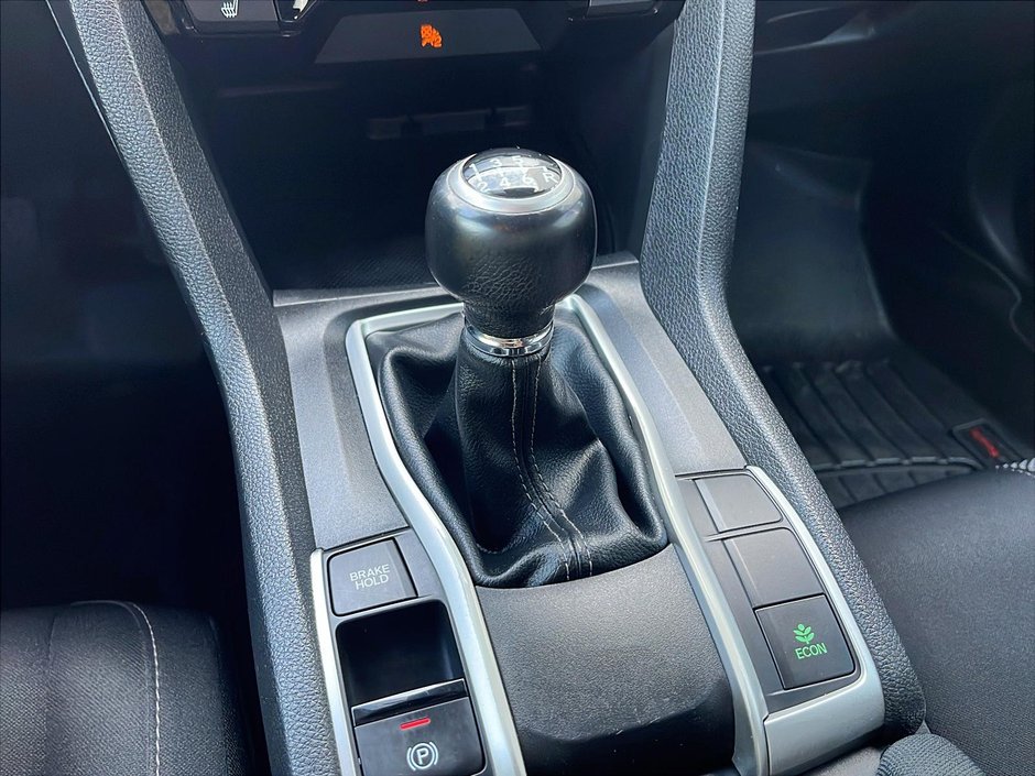 Honda Civic Sedan LX 2019-14
