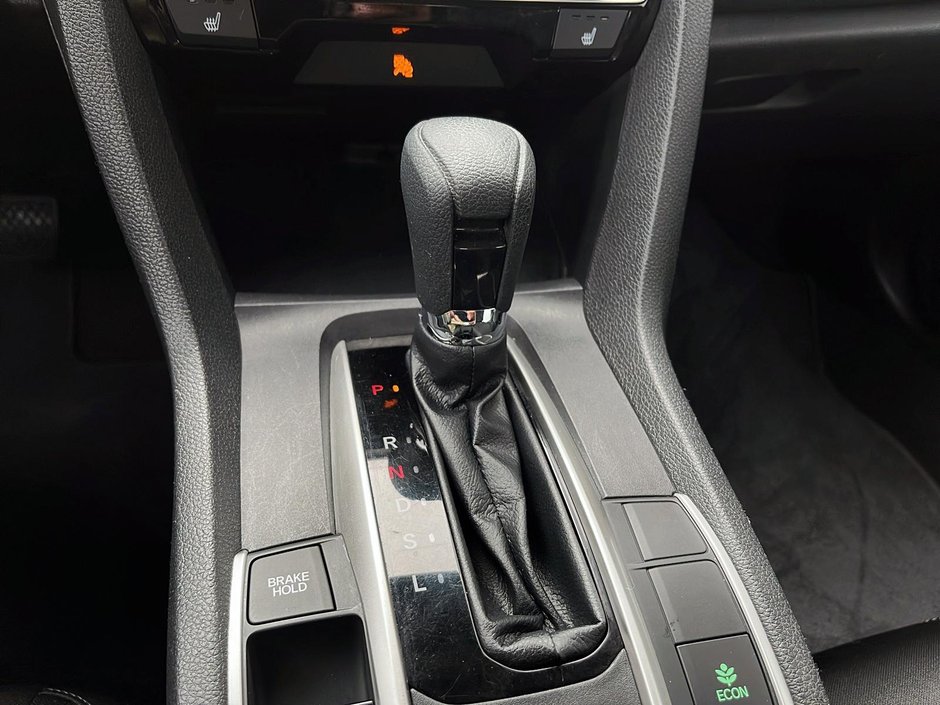 Honda Civic Sedan LX 2021-14
