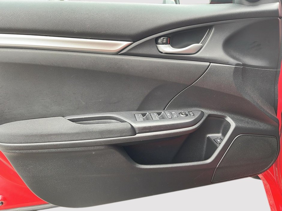 Honda Civic Sedan LX 2021-10