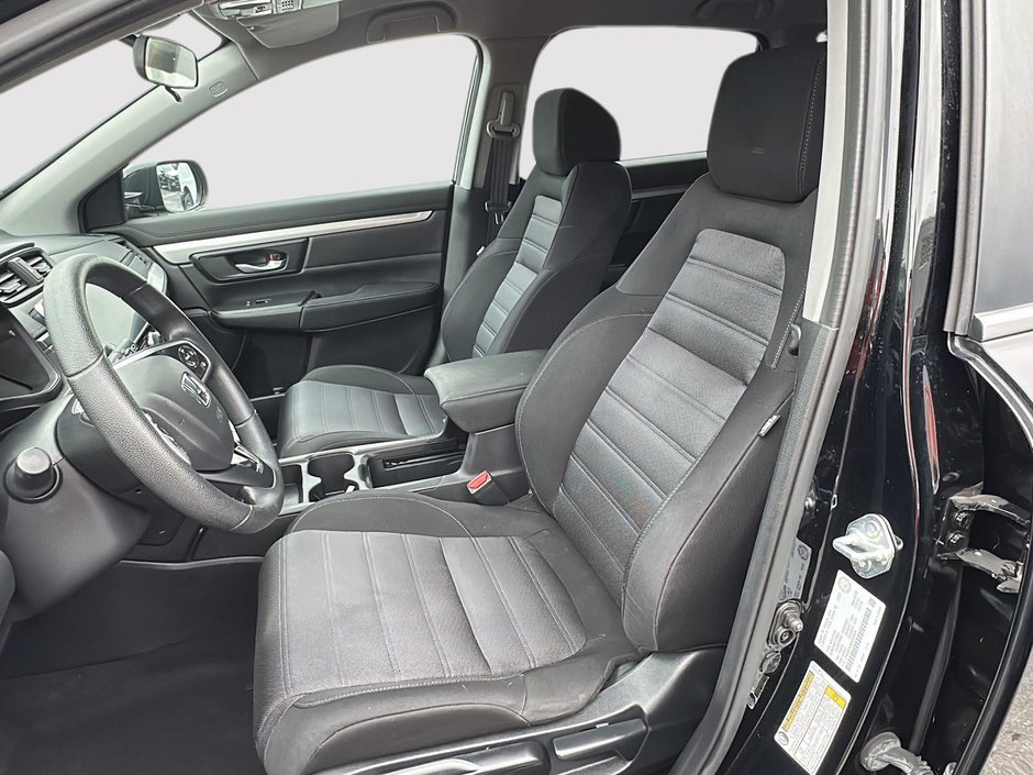 2022 Honda CR-V LX-8