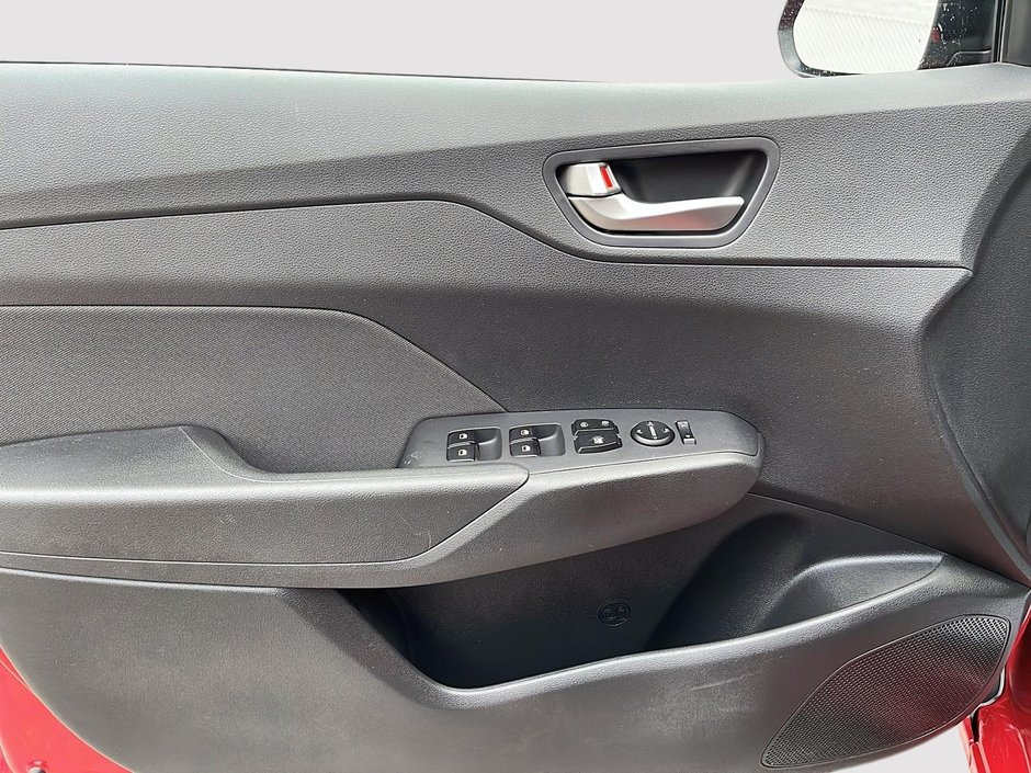 2019 Hyundai Accent PREFERRED-10