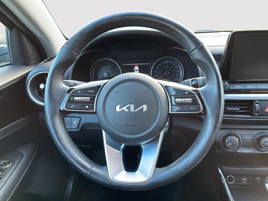 Kia Forte EX + 2022-11