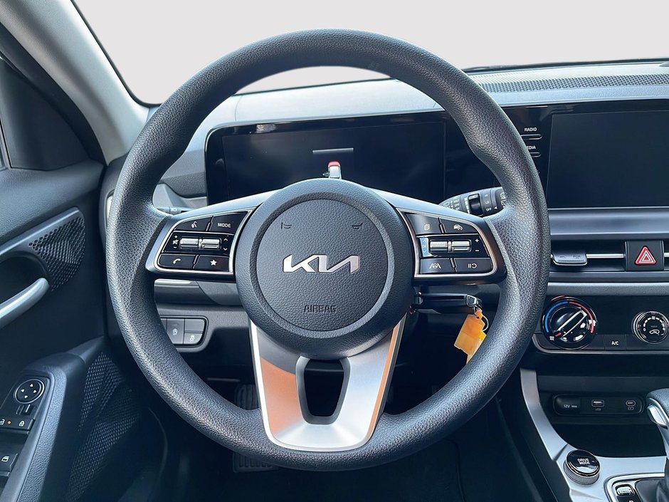 2024 Kia Seltos LX-11