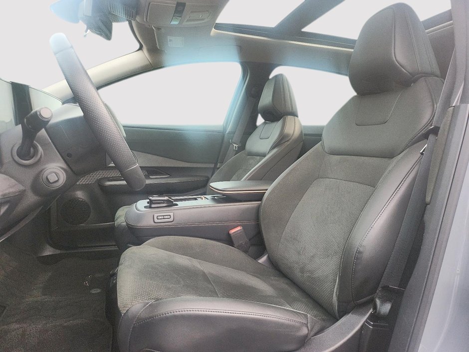Nissan ARIYA PLATINUM+ E-4ORCE 2023-8
