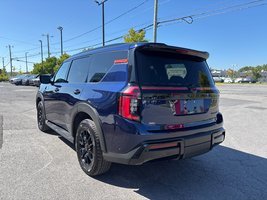 2025 Nissan Armada PRO-4X-1
