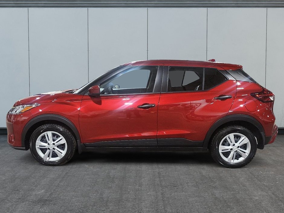 2025 Nissan Kicks Play S-4