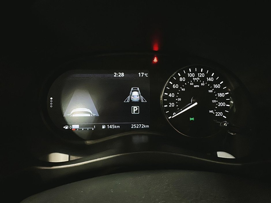 Nissan Kicks Play SV 2025-13