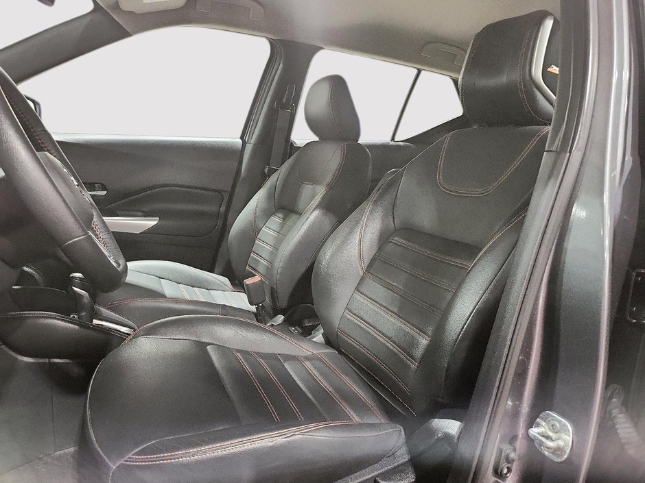 2020 Nissan Kicks SR-8