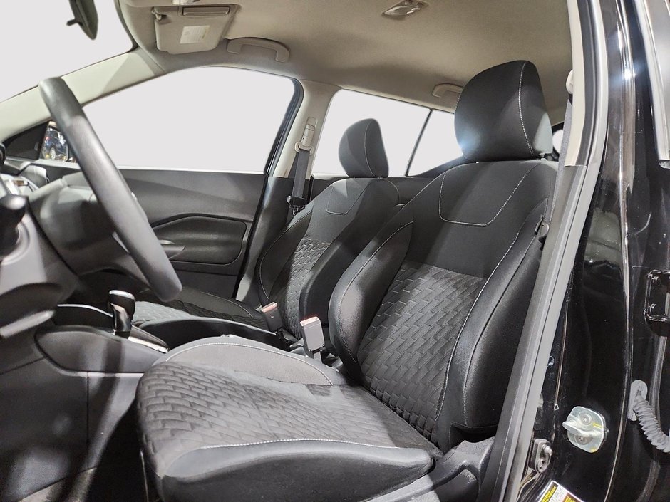 2021 Nissan Kicks S-7