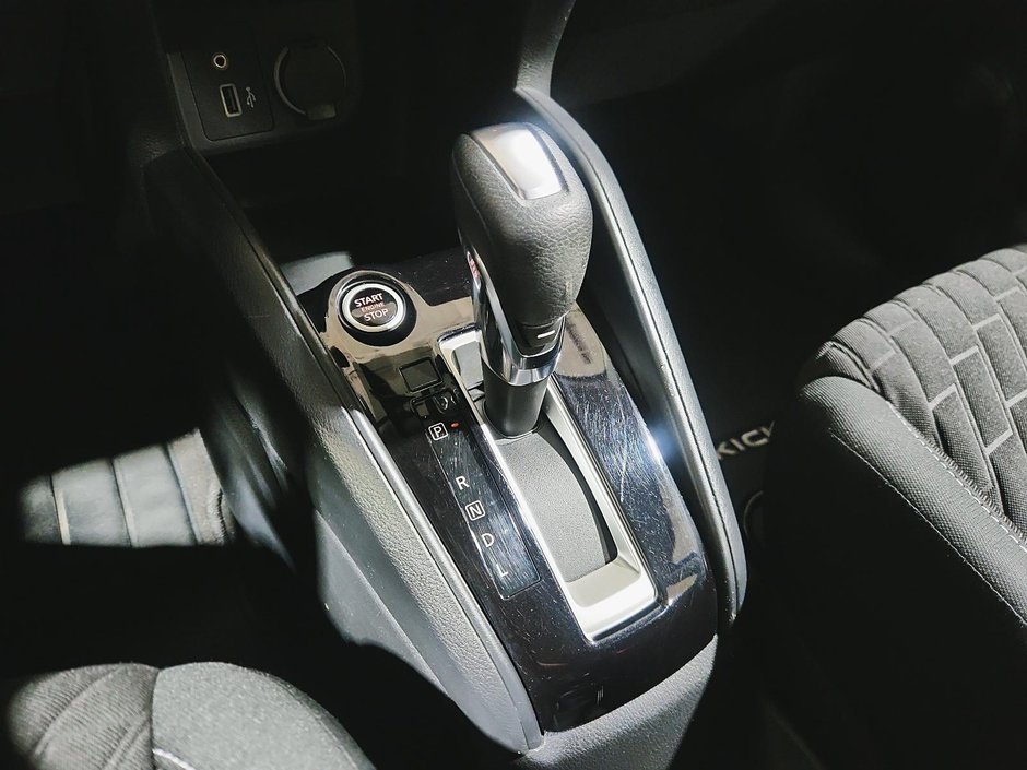2021 Nissan Kicks S-13