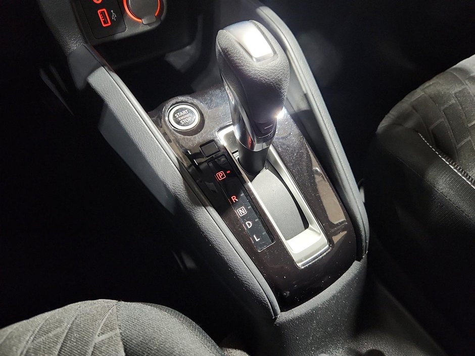 2021 Nissan Kicks S-12