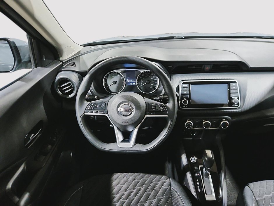 2021 Nissan Kicks S-9