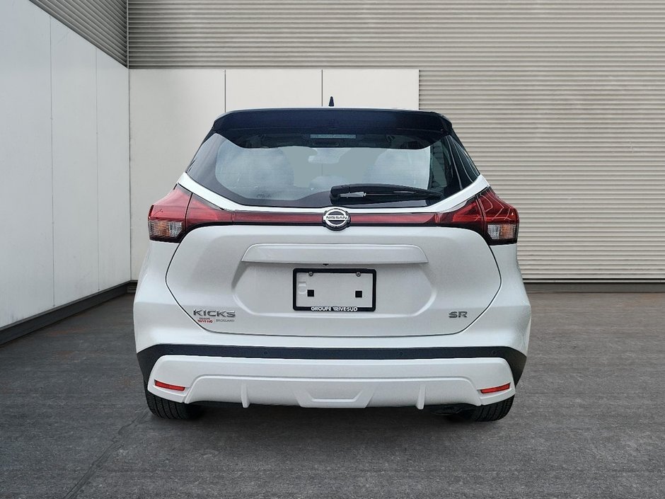 2021 Nissan Kicks SR-2