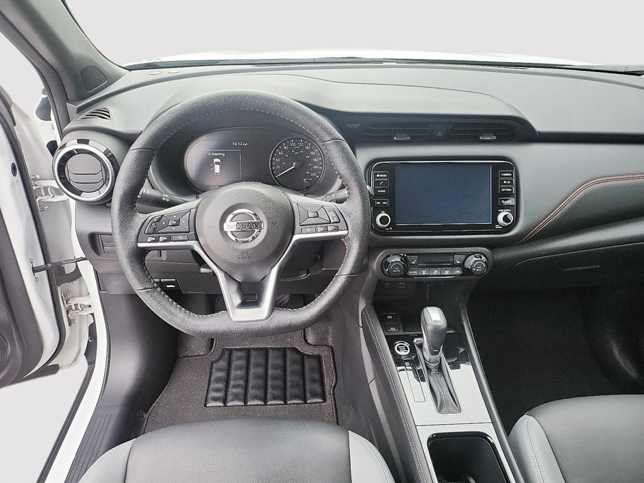 2021 Nissan Kicks SR-9