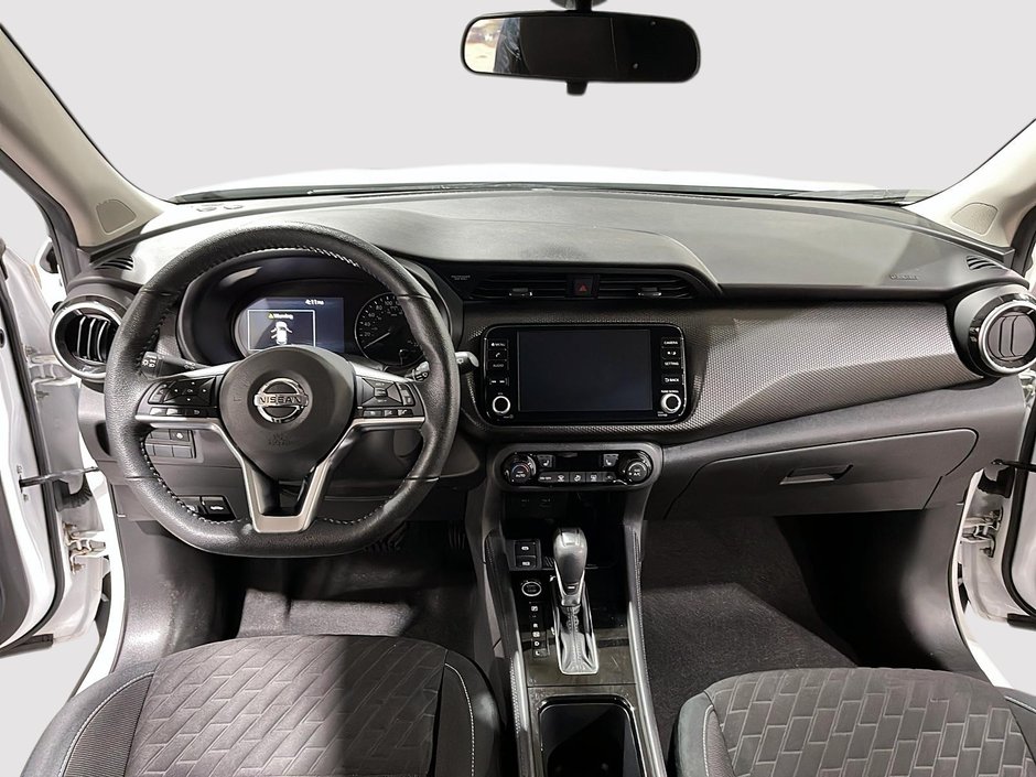 Nissan Kicks SV 2021-9