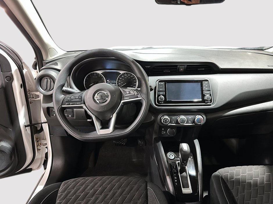 2021 Nissan Kicks S-9