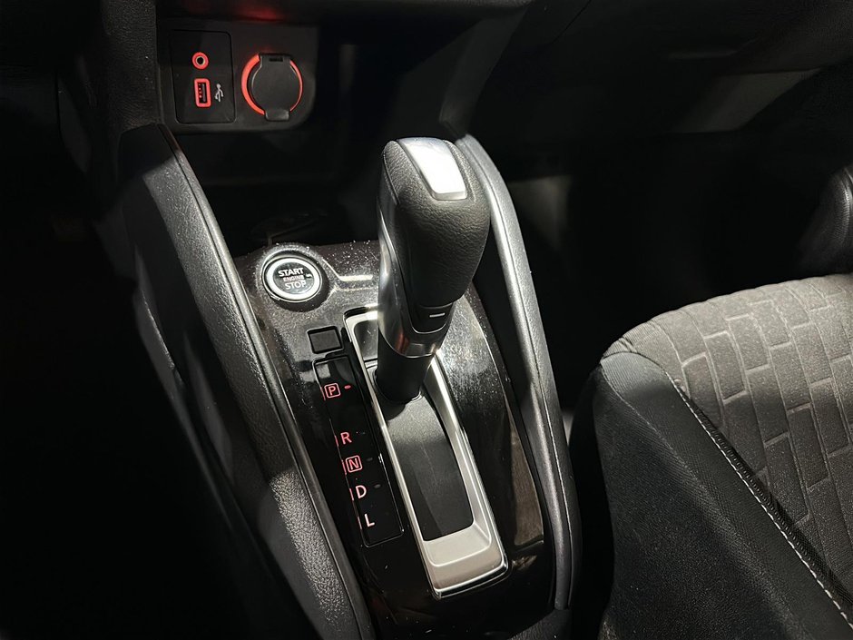 2021 Nissan Kicks S-14