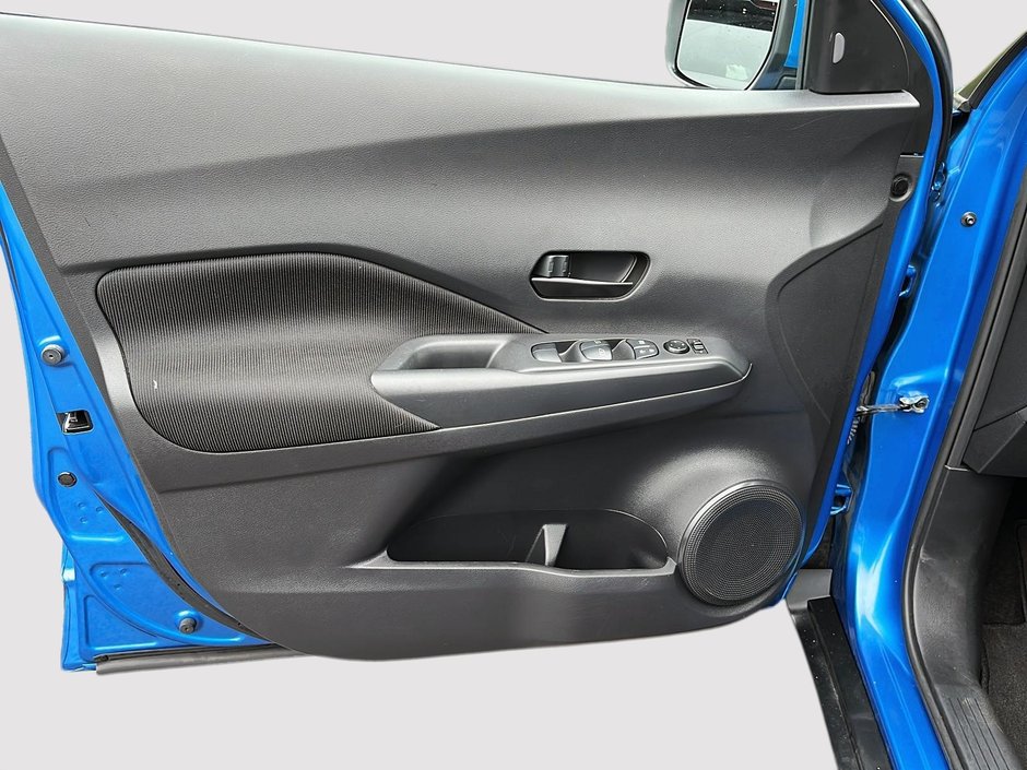 2021 Nissan Kicks S-10